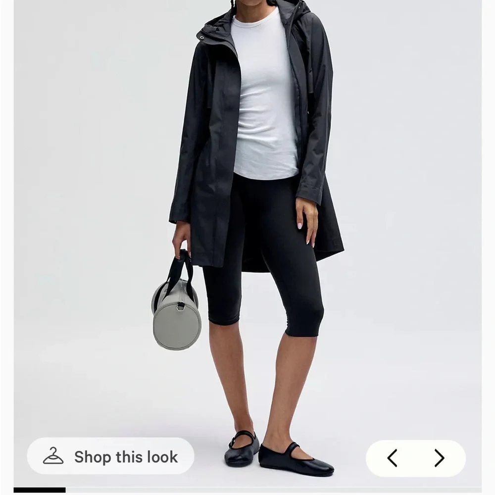 Lululemon Athletica Rain Rebel Black Trench, Size 6 - Picture 12 of 16